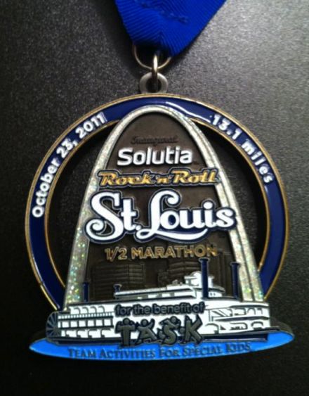 Rock &#39;n&#39; Roll St. Louis Marathon & 1/2 Marathon Medal (Inaugural) - Run It Fast®Run It Fast®