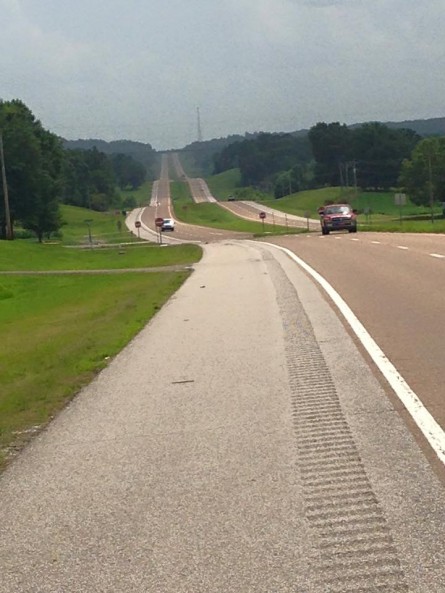 Vol State 500K Day 2 long highways photo by Gregg Ellis - Run It Fast